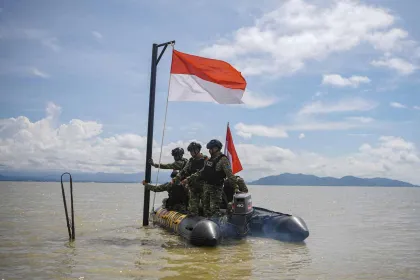 Tingkatkan Pengamanan, Patroli Patok Perbatasan Indonesia–Malaysia Digelar