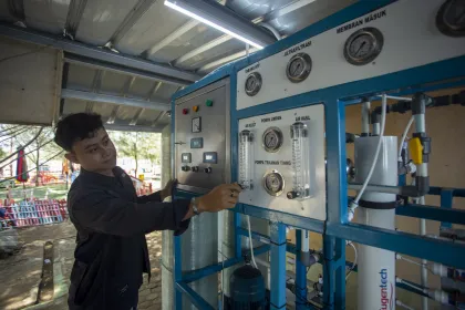 Berita Foto : Fasilitas desalinasi untuk warga pesisir