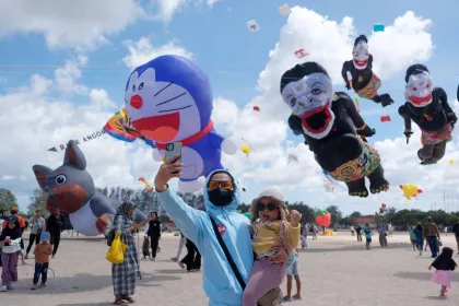 Berita Foto : Bali Gelar Festival Layang-Layang Internasional