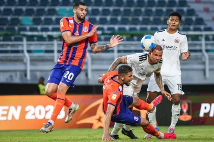 Berita Foto : Persija Jakarta Raih Hasil Imbang Kontra Port FC