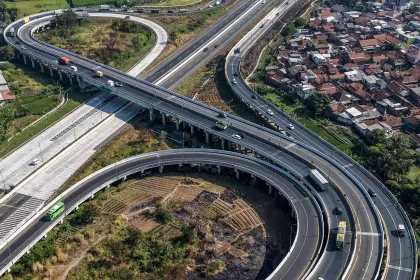 Berita Foto : Jelang Zero ODOL 2027, Jasa Marga Perkuat Pengawasan Angkutan Barang di Jalan Tol