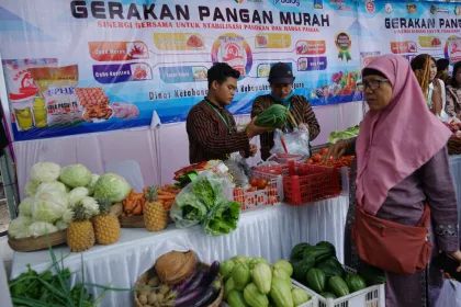 Berita Foto : Gerakan pangan murah Tulungagung
