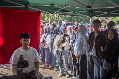 Berita Foto : Pelayanan Khusus Adminduk saat Hari Libur