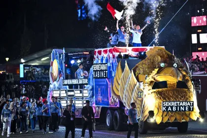 Berita Foto : Karnaval Kemerdekaan Meriahkan HUT ke-81 RI dari Medan Merdeka Utara hingga Bundaran HI