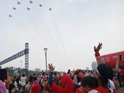 Berita Foto : Demo udara Peringatan Detik-Detik Proklamasi di Jakarta