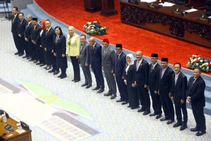 Berita Foto : DPR Menyetujui 14 Calon Hakim Agung dan Ad Hoc MA