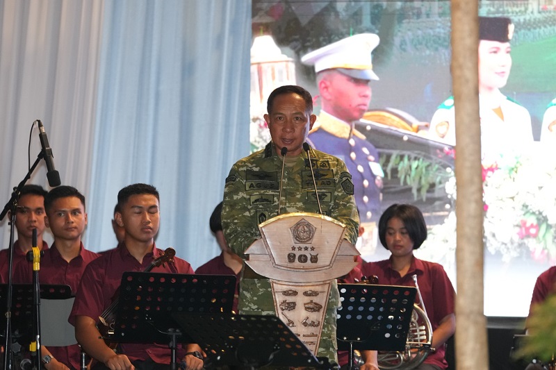 Berita Foto : Panglima TNI Terima 76 Paskibraka 2026, Perkuat Semangat Generasi Muda.