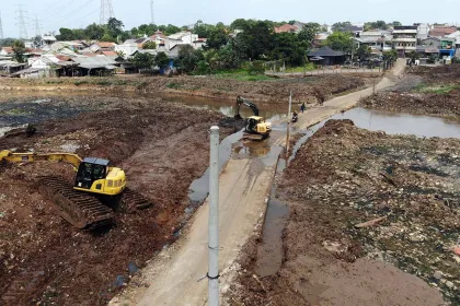 Berita Foto : Banjir yang Melanda Selama Empat Tahun di Sekitar TPA Cipayung Depok Akhirnya Surut