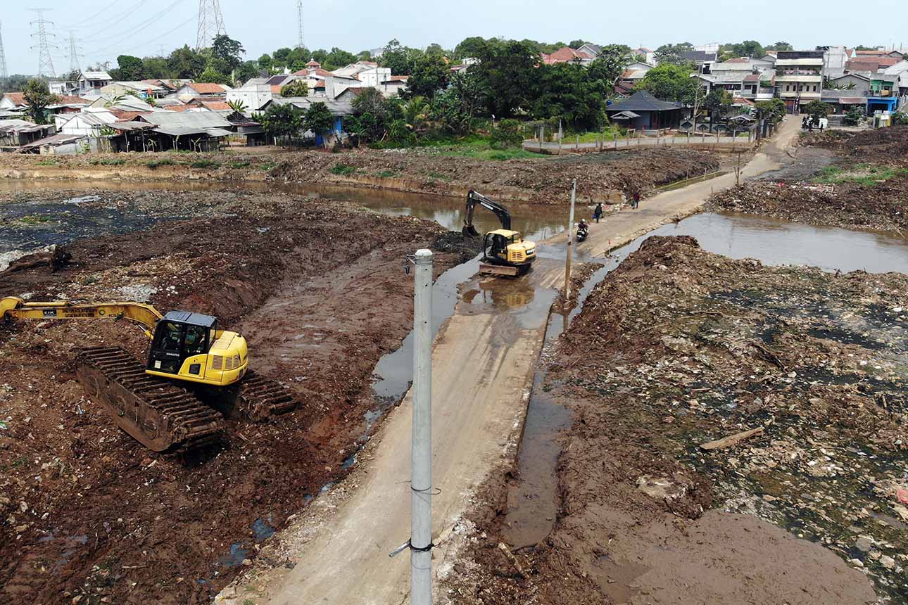 Berita Foto : Banjir yang Melanda Selama Empat Tahun di Sekitar TPA Cipayung Depok Akhirnya Surut