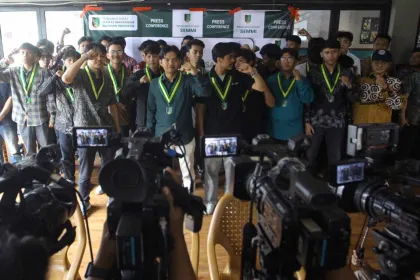 Berita Foto : PP SEMMI Sampaikan Pernyataan Sikap Terkait Sejumlah Permasalahan