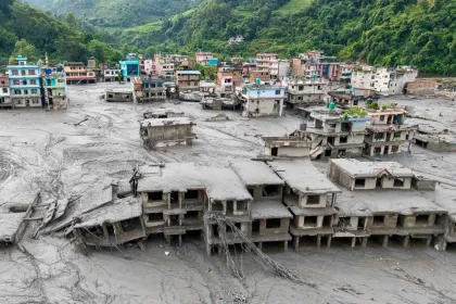Banjir Bandang Nepal Terjang Permukiman, Ratusan Orang Masih Hilang