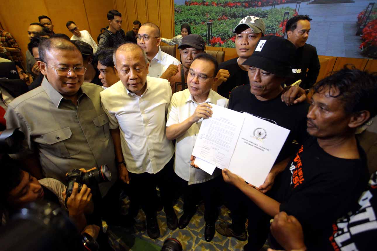 Foto: Pimpinan DPR menerima audiensi AMPB