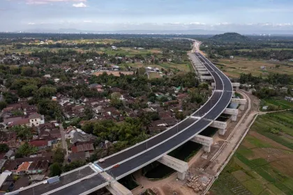 Progres Seksi 1 Tol Yogyakarta-Bawen Capai Lebih dari 90 Persen