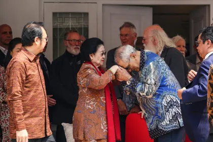 Berita Foto : Pertemuan Megawati dengan Ramos Horta dan peraih Nobel