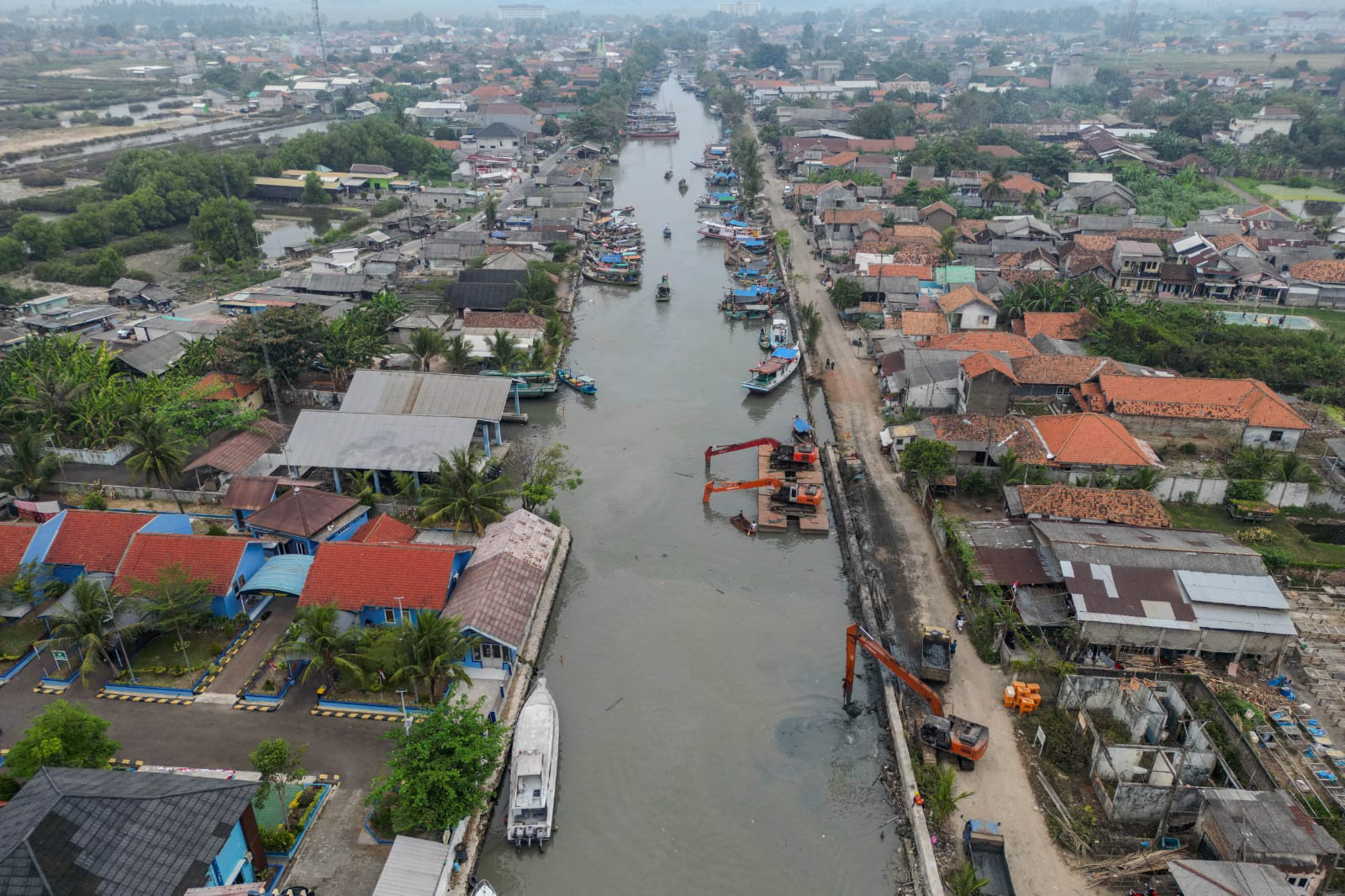 Foto: Proyek normalisasi Dermaga Perikanan Karangantu