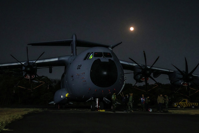 Berita Foto : 16 Hari Penanganan Gempa NTT, 8.126 Personel TNI dan 1.011,756 Ton Bantuan Dikerahkan.