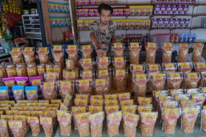 Berita Foto : Peluang ekspor bawang goreng khas Palu