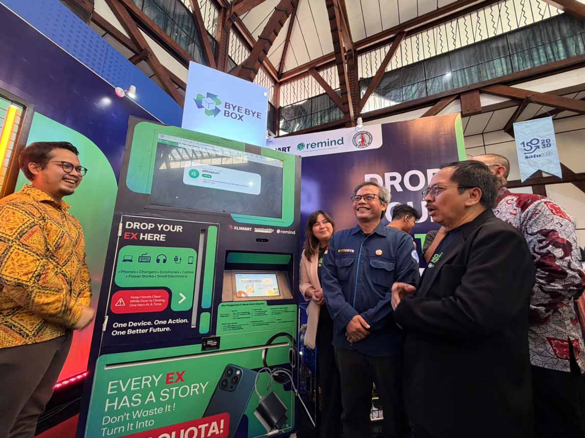 Foto: Dorong Ekonomi Sirkular, XLSMART Bawa #ByeByeBox untuk Kelola E-Waste ke ITB
