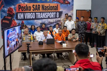 Berita Foto : Konferensi pers kecelakaan kapal Virgo Transport 8