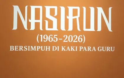 Berita Foto : Pamerah Lukisan Nasirun "Bersimpuh di Kaki Para Guru" di Galeri Nasional Indonesia
