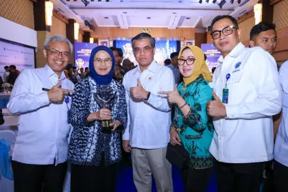 Kemnaker Raih Terbaik II Anugerah Layanan Investasi 2026.