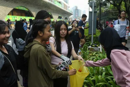 Semangat World Cleanup Day 2026 Warnai Aksi Bersih-Bersih di Jakarta