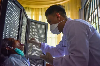 Berita Foto : Skrining Tuberkolosis di Padang