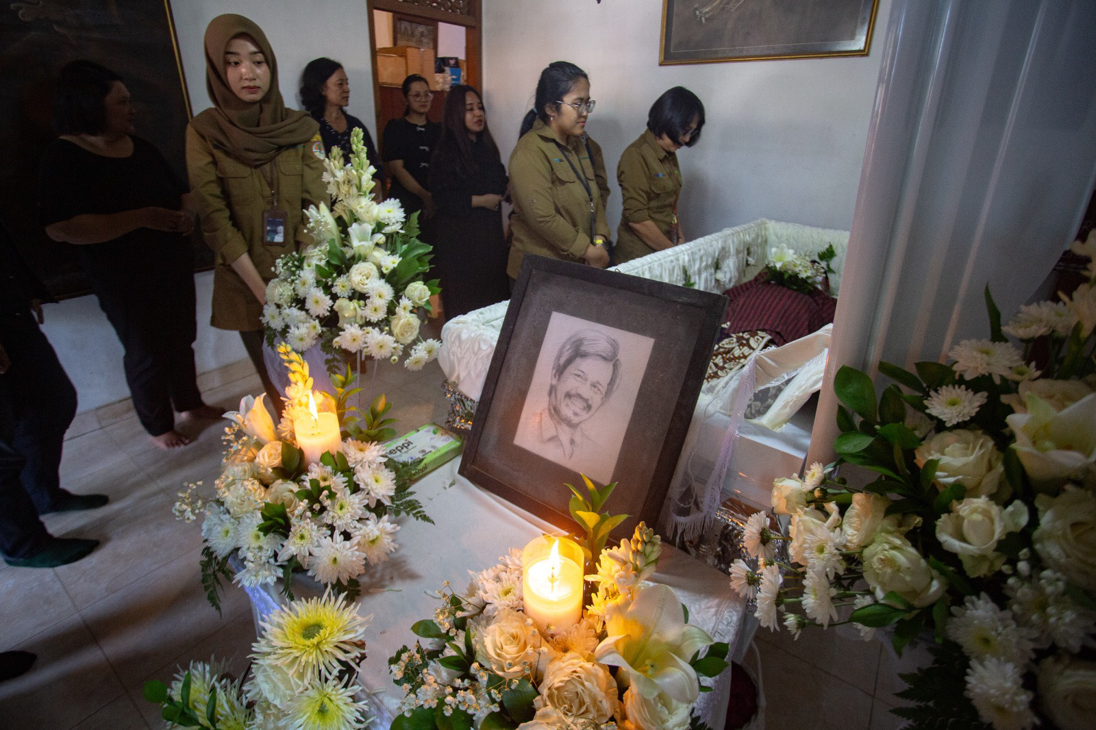Seniman Den Baguse Ngarso tutup usia