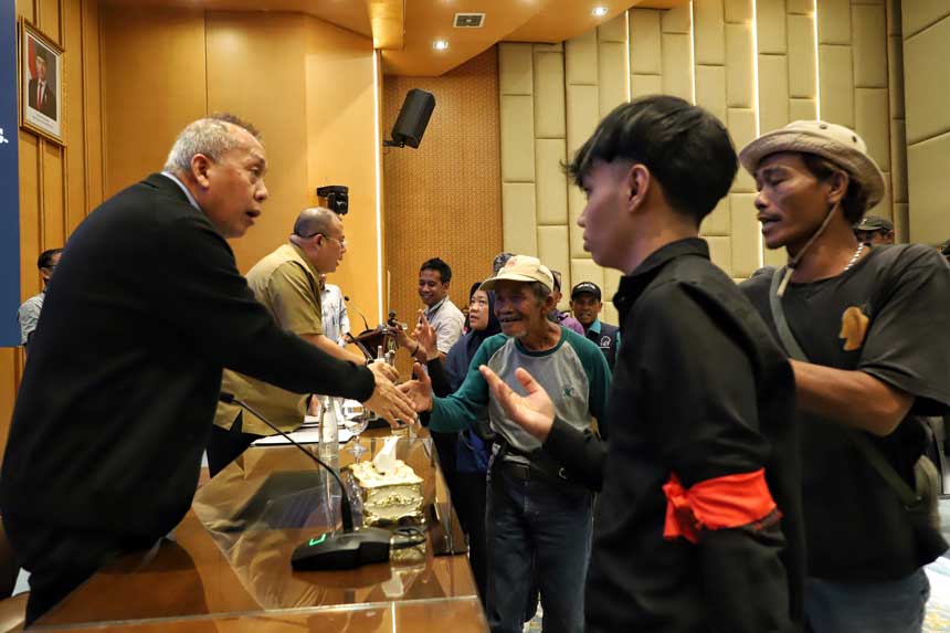 Foto: Pimpinan DPR Terima Audiensi Petani Bahas UU Reforma Agraria