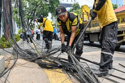 Penataan dan Penertiban Kabel Utilitas di Jakarta