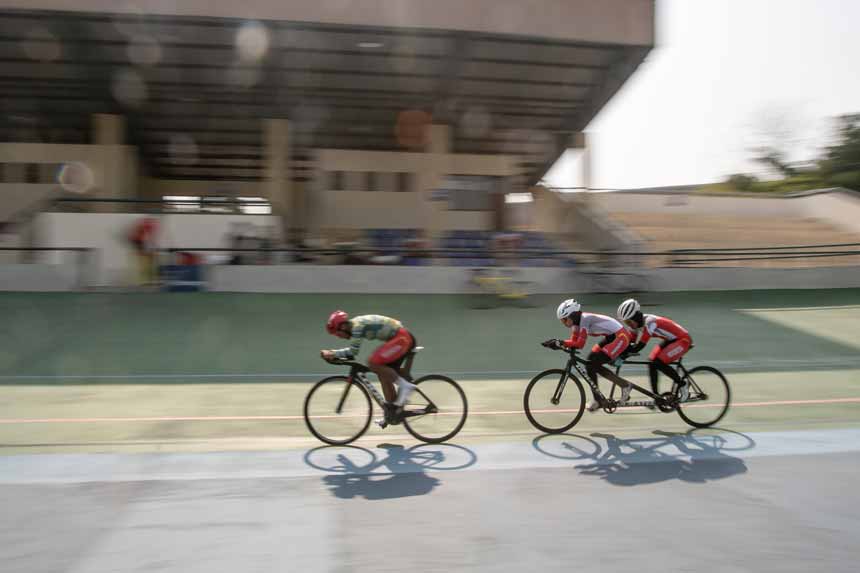 Berita Foto : Persiapan Atlet Balap Sepeda Menuju Asian Para Games 2026