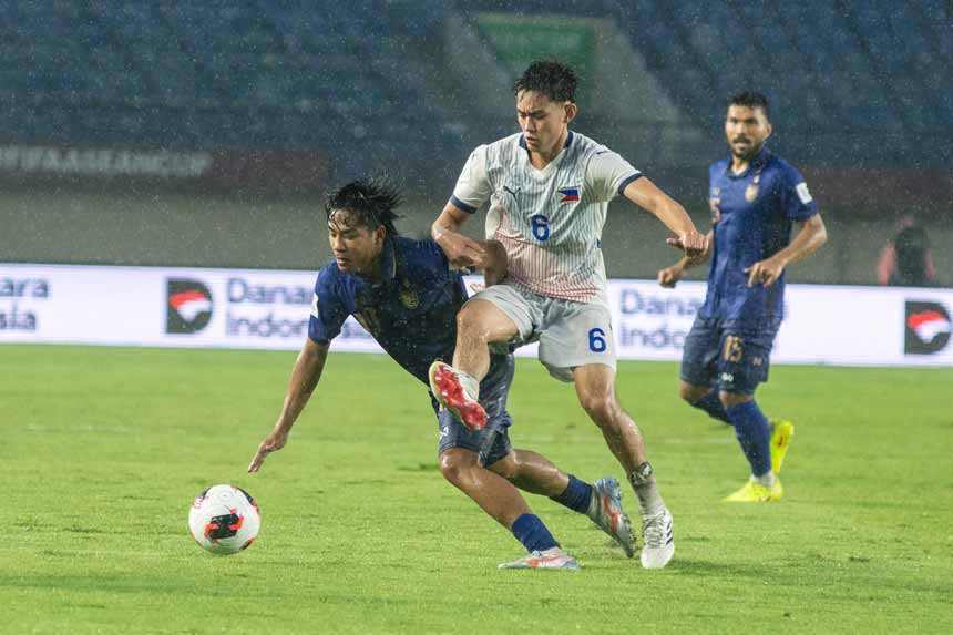 Berita Foto : Thailand Takluk, Filipina Raih Kemenangan di FIFA ASEAN Cup