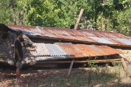 Berita Foto : Aktivitas Gempa Susulan Masih Terjadi di Sumba