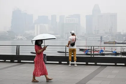 Kabut Asap Kebakaran Hutan Indonesia Selimuti Singapura