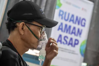 Ruang Aman Asap Hadir, Sediakan Oksigen Gratis bagi Warga Terdampak Karhutla