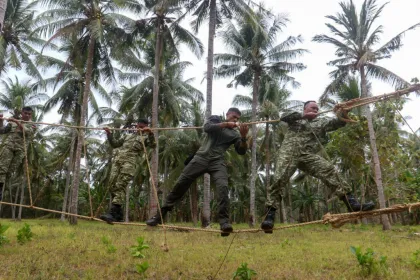 Berita Foto : Cakra Outbound Angkatan Darat Indonesia-India