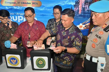 Pemusnahan uang palsu di Bali