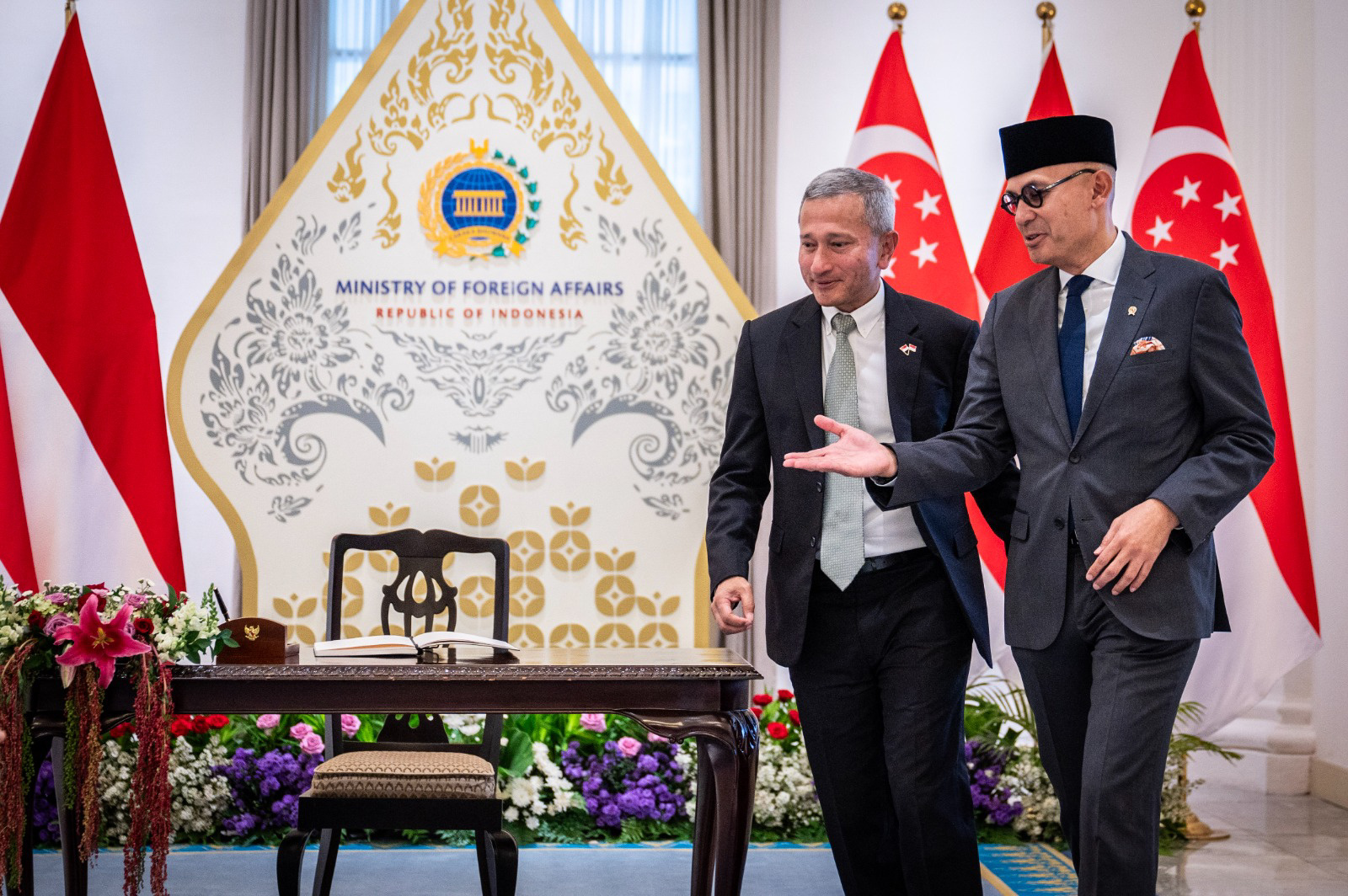 Foto: Pertemuan bilateral Menlu Indonesia dengan Singapura