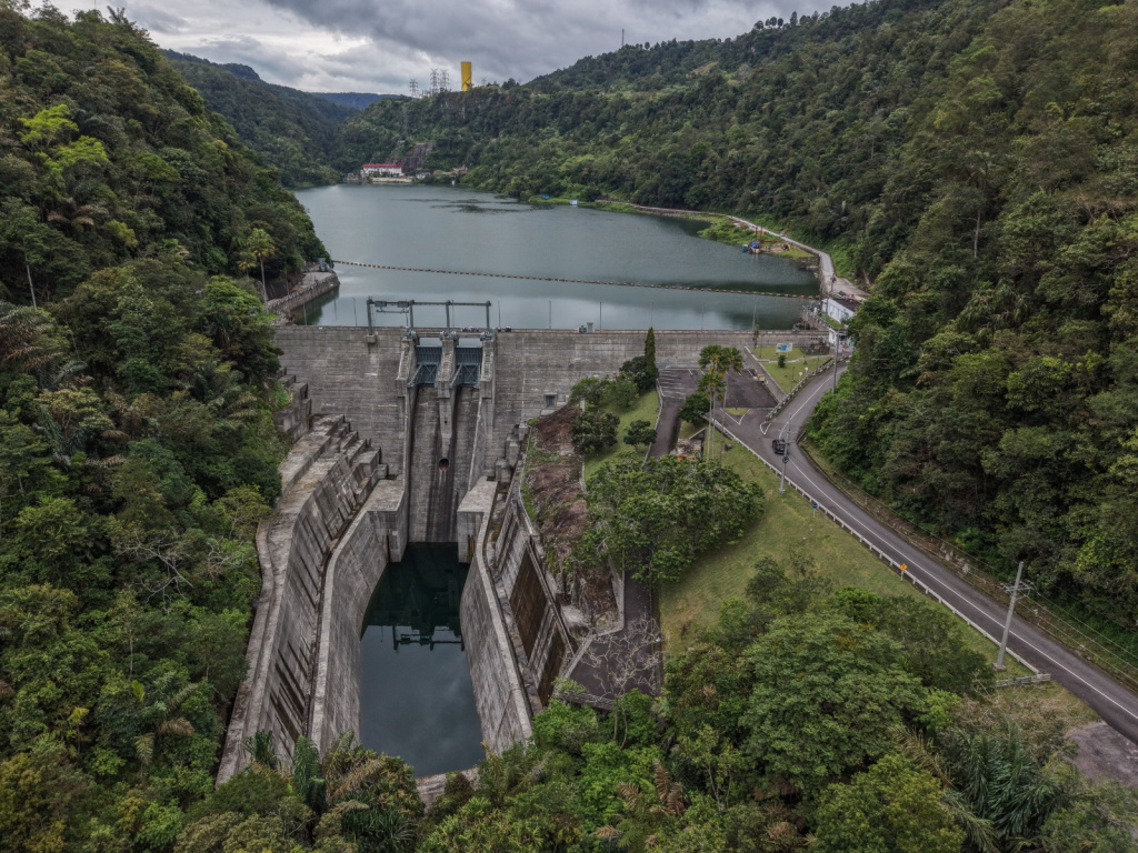 Foto: PLTA Siguragura di Kabupaten Toba