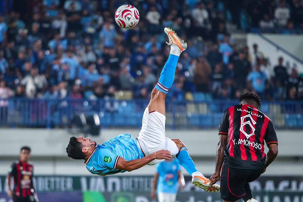 Persela Raih Kemenangan Atas Persipura