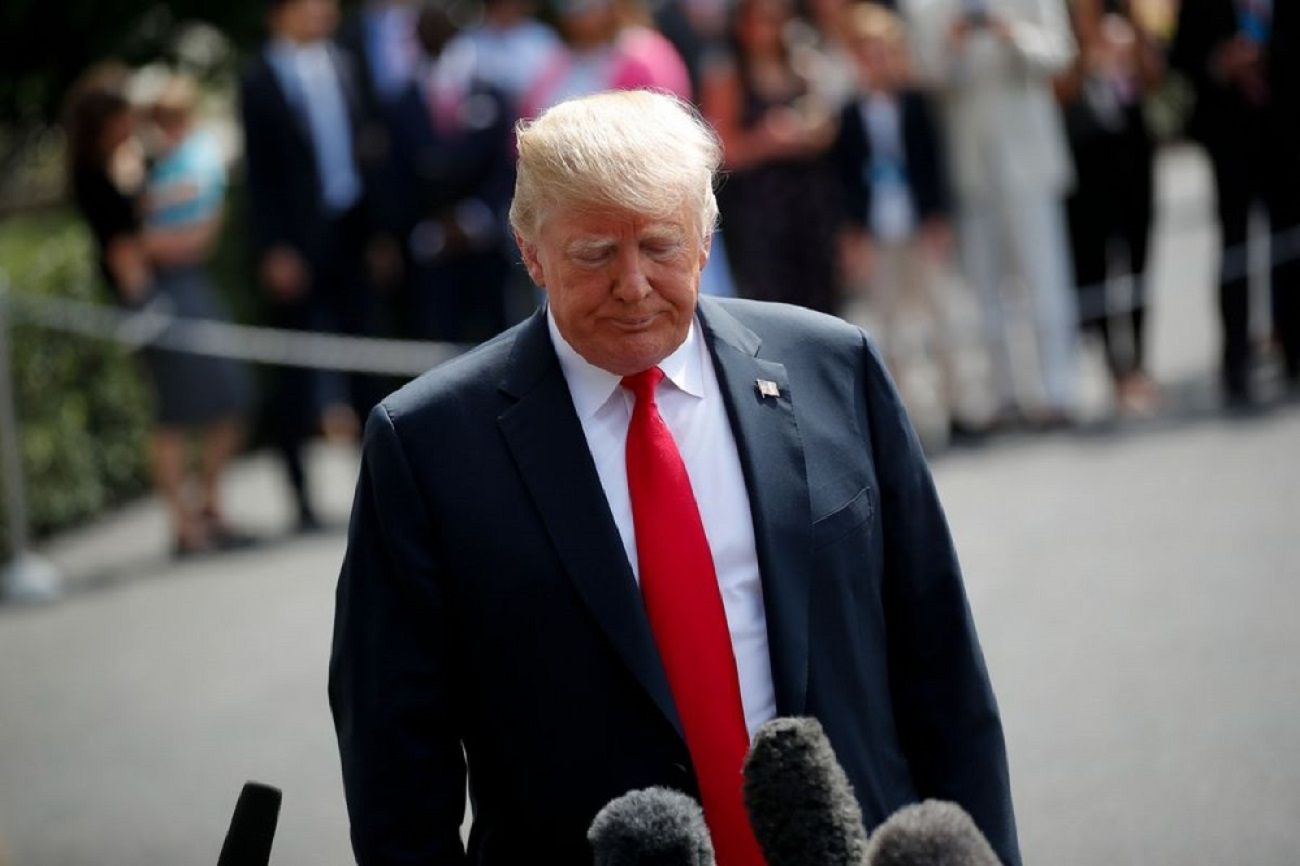 Donald Trump Terapkan Tarif Bagi Importir Minyak Venezuela