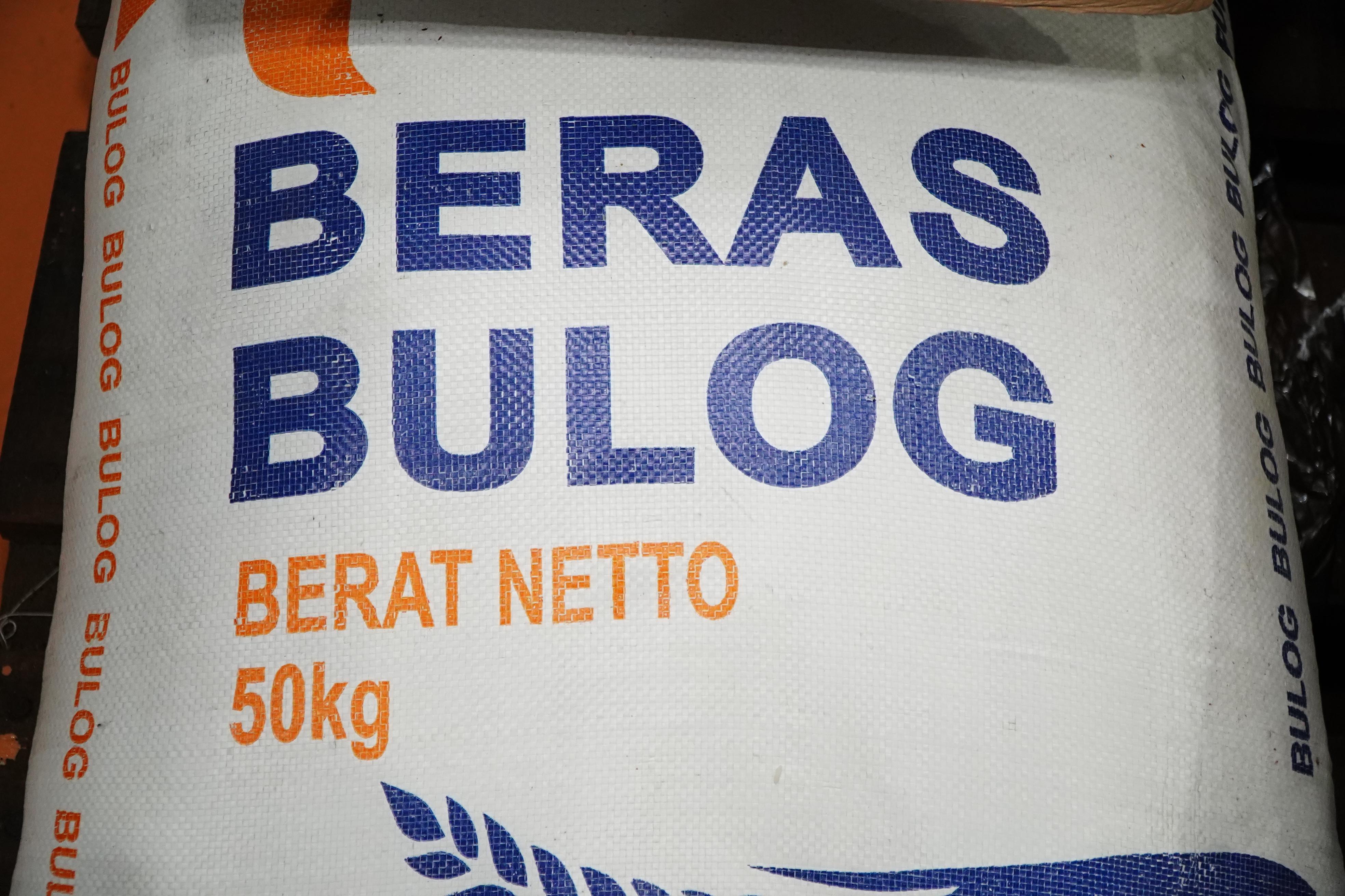 Bantu Masyarakat Terdampak Bencana di Riau, Bulog Ditugaskan Salurkan Beras Pemerintah
