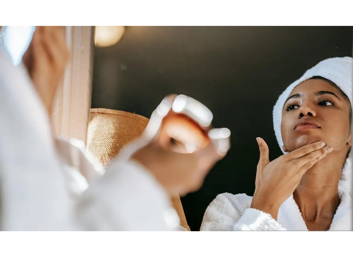 Ingin Kulit Sensitif Anda Tetap Sehat Bercahaya Saat Lebaran? Berikut Tips Perawatannya 