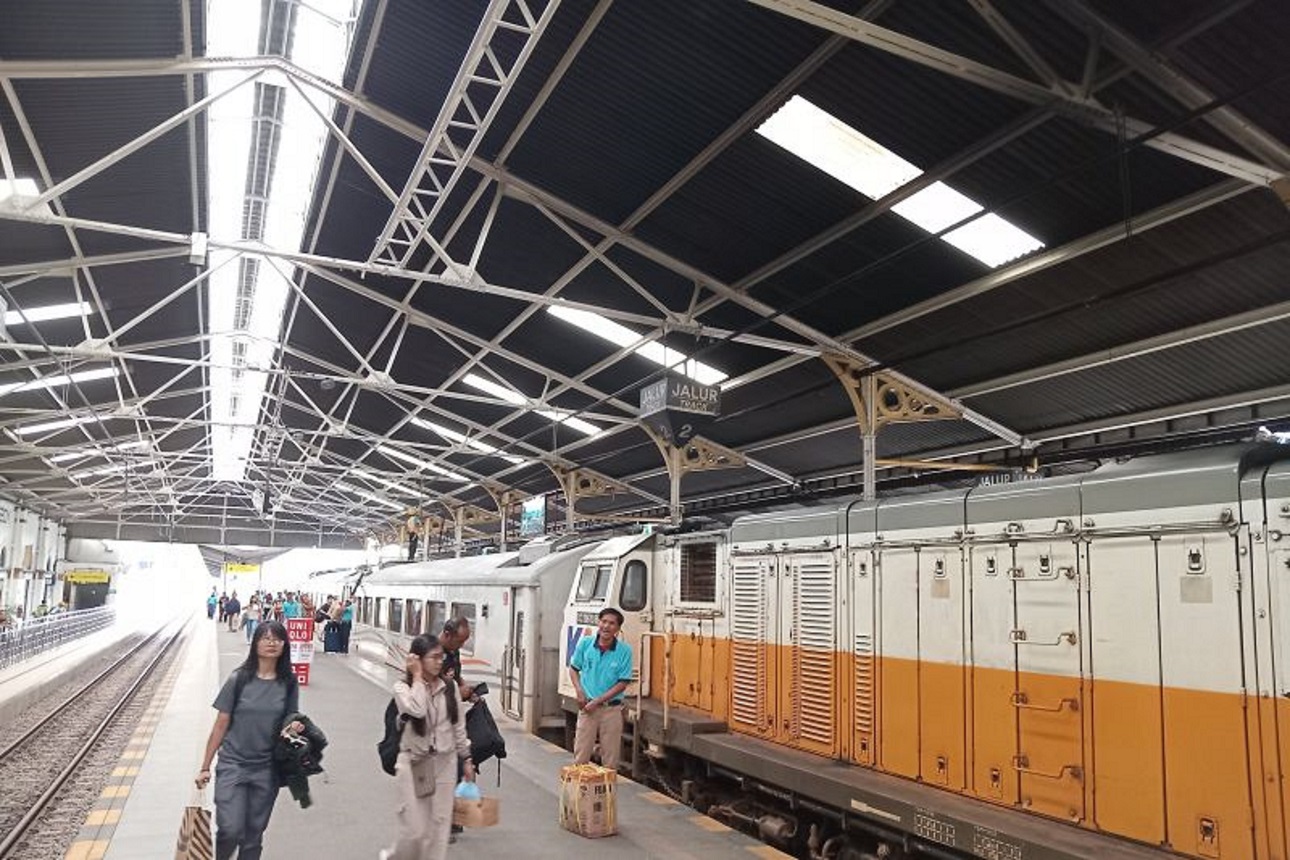 KAI Daop 3 Cirebon Melayani 40 Ribu Penumpang hingga H-6 Lebaran