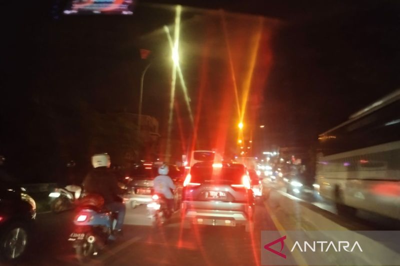 Hari Ini, Arus Balik di Jalur Pantura hingga Jalan Arteri Karawang Cukup Padat