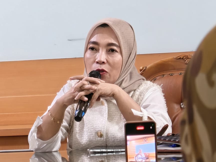 146.608 Guru Honorer Sudah Terima Tunjangan