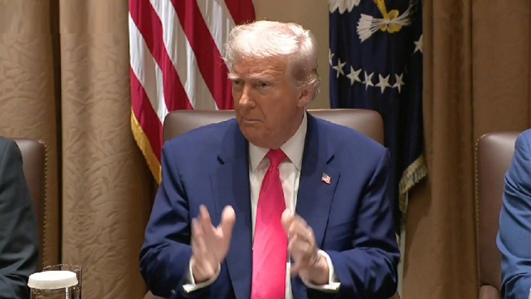 Ponsel Pintar dan Perangkat Elektronik Lain Dikecualikan dari Tarif Trump