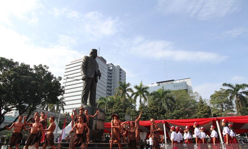 Bakal Dibuat Ulang, Pramono Anung: Patung MH Thamrin Terlalu Kecil 