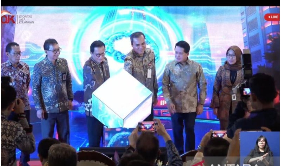 Agar Tak Liar, OJK Kendalikan AI di Sektor Keuangan