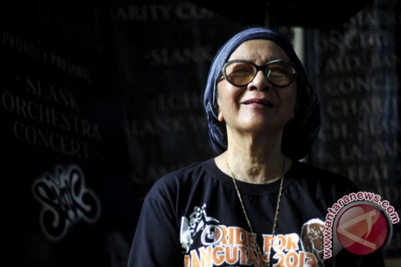 Kabar Duka: Bunda Iffet, Ibu Penabuh Drum Slank Bimbim, Tutup Usia